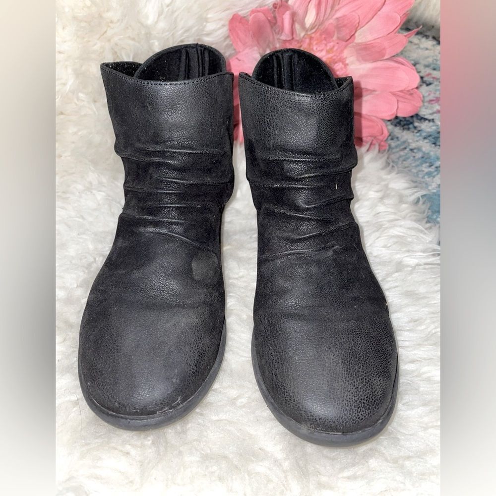 Clarks Cloudsteppers Sillian Sway Black Nubuck Su… - image 2